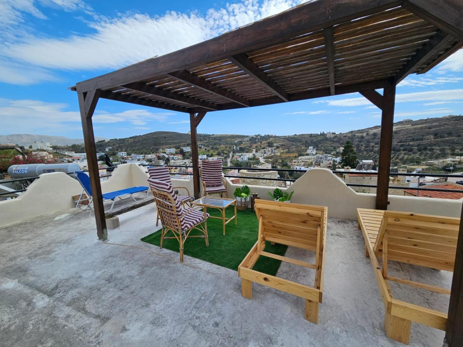 Papas Apartments Moirai Exterior photo